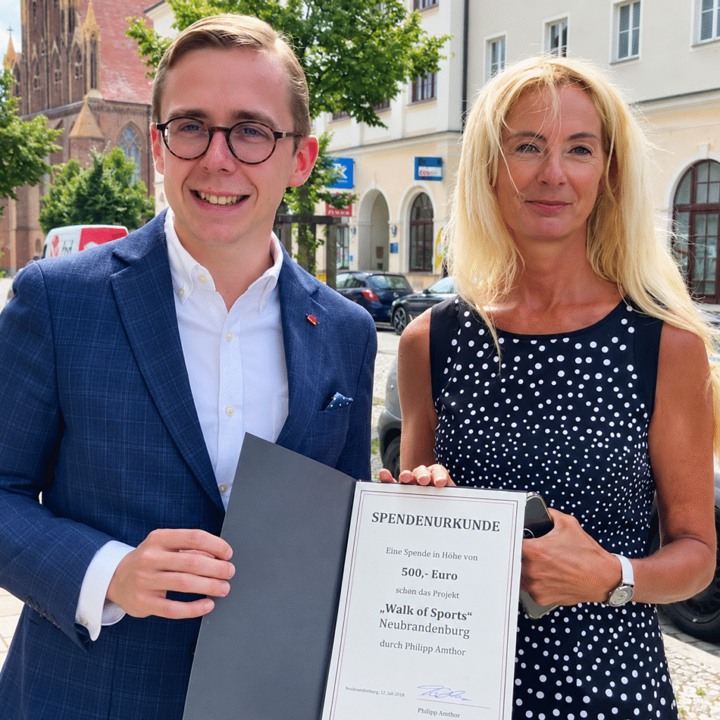 Philipp Amthor Mutter: Wer ist Susanne Amthor und was ist über seine Familie bekannt? philipp amthor mutter